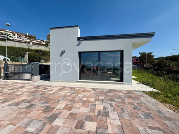 casa indipendente in vendita a Trieste in zona Rozzol
