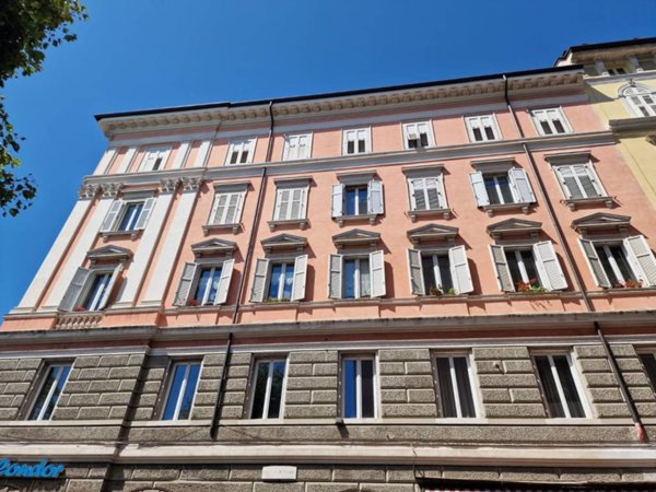 appartamento in vendita a Trieste in zona Roiano