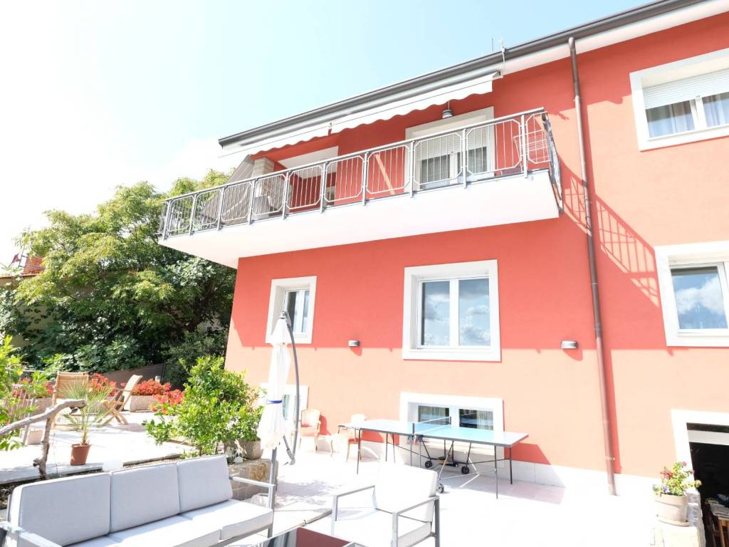 casa indipendente in vendita a Trieste in zona Borgo San Sergio