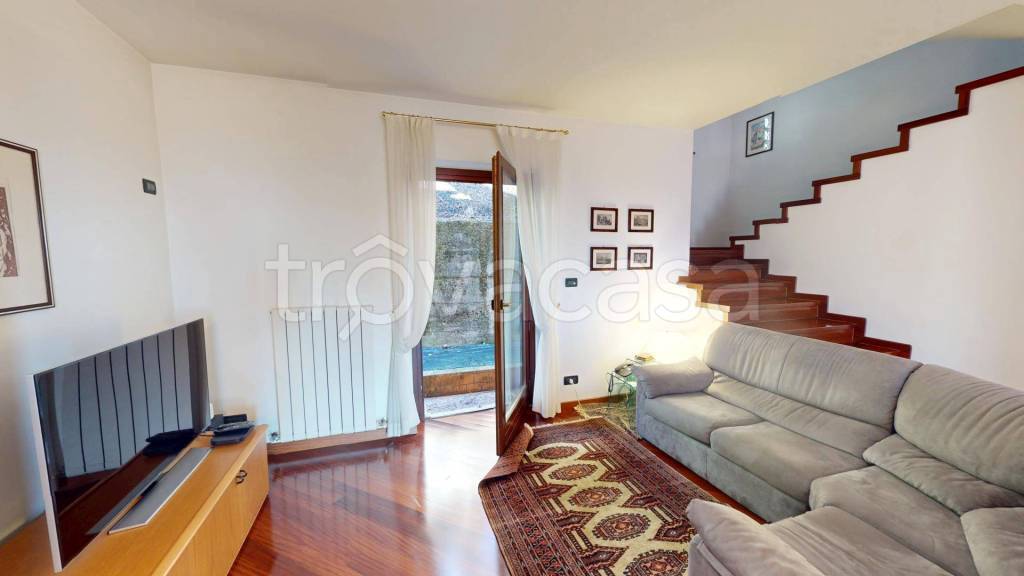 casa indipendente in vendita a Trieste in zona Cologna