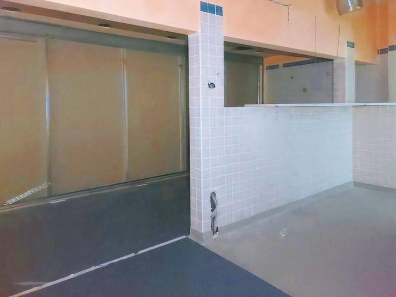negozio in vendita a Trieste in zona Chiarbola
