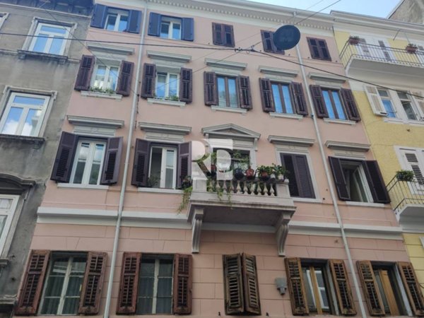 appartamento in vendita a Trieste
