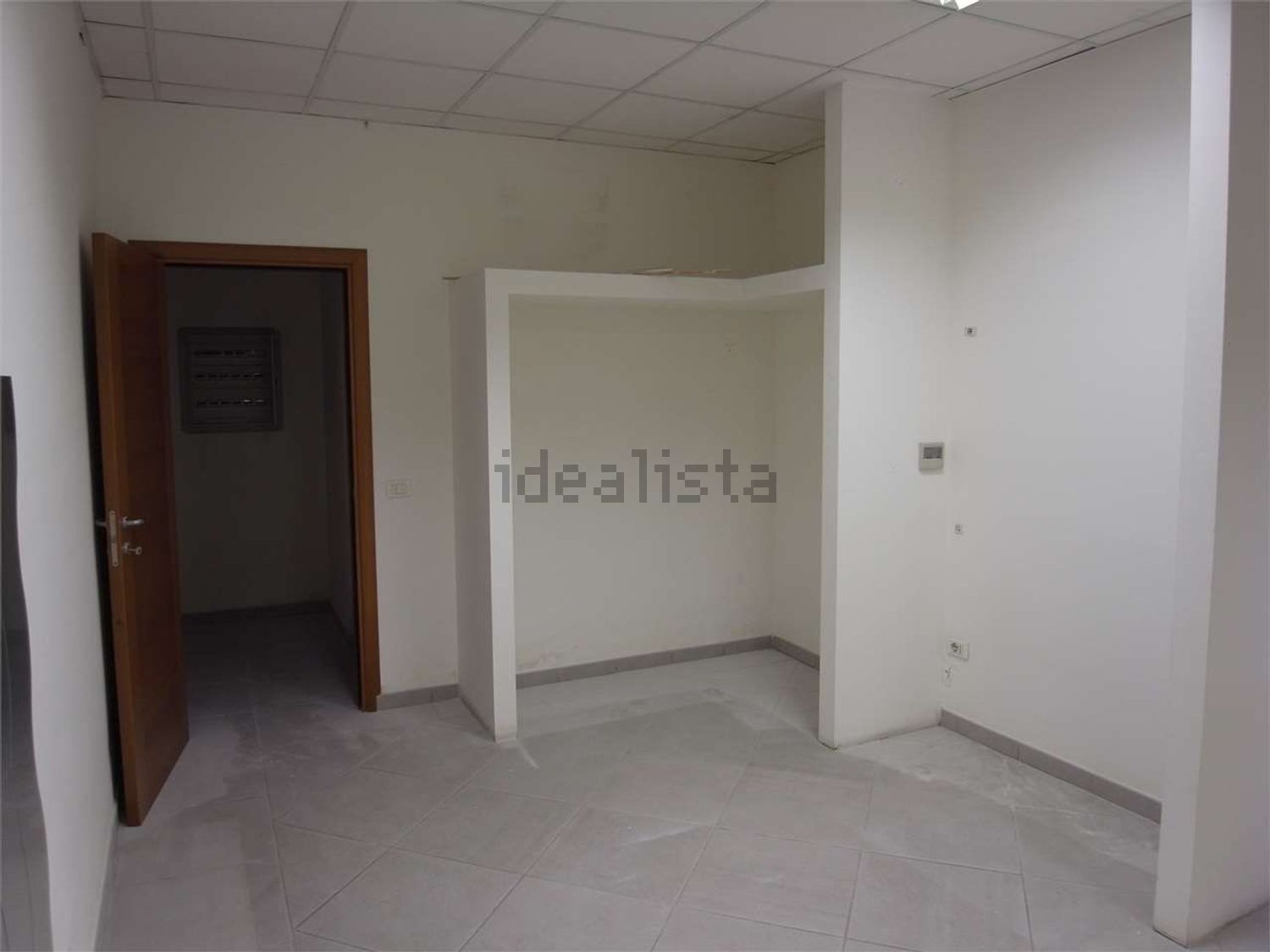 negozio in vendita a Trieste in zona Borgo Teresiano