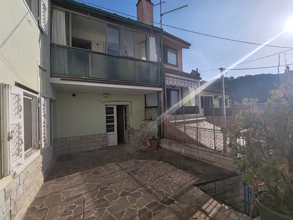 pentavano in vendita a Trieste in zona Gretta
