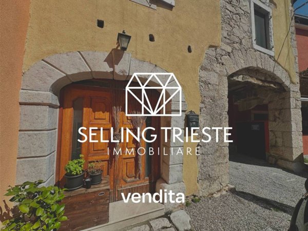 casa indipendente in vendita a Trieste in zona Santa Croce