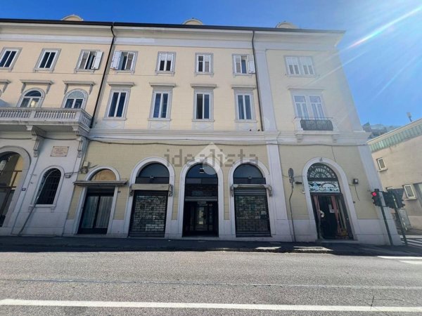 loft in vendita a Trieste in zona Borgo Teresiano