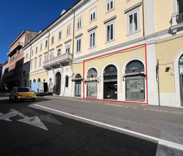 loft in vendita a Trieste in zona Borgo Teresiano