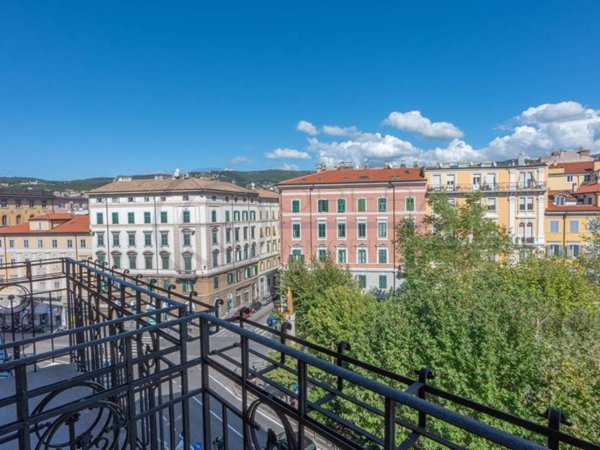 appartamento in vendita a Trieste