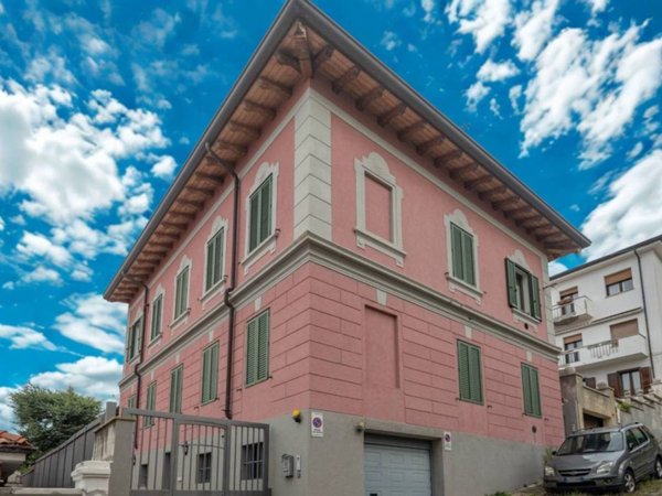 casa indipendente in vendita a Trieste in zona Barcola