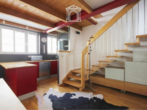 appartamento in vendita a Trieste in zona Città Vecchia