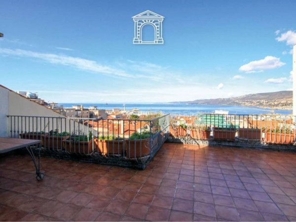 appartamento in vendita a Trieste in zona San Vito