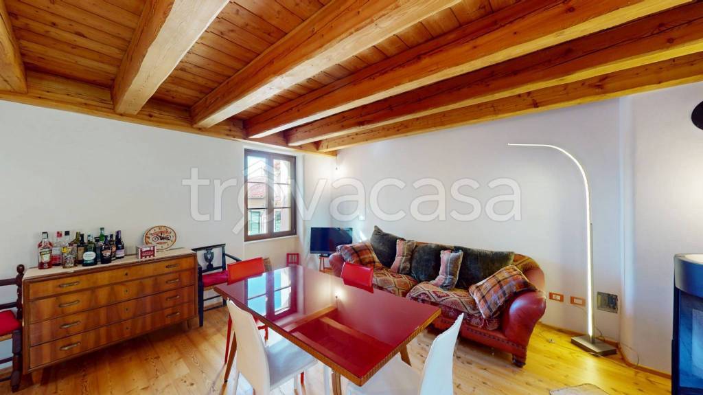 casa indipendente in vendita a Trieste in zona Prosecco