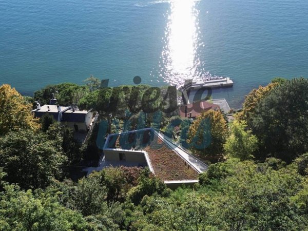 casa indipendente in vendita a Trieste in zona Grignano