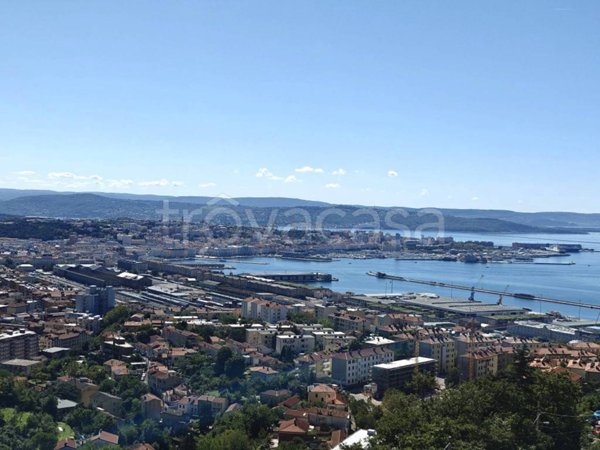 appartamento in vendita a Trieste in zona Barcola