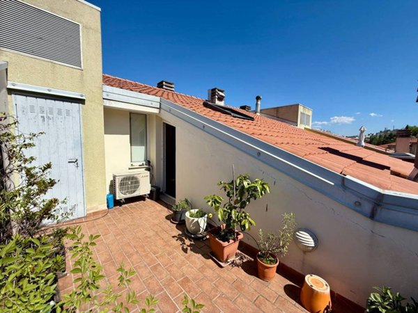 appartamento in vendita a Trieste in zona San Giacomo