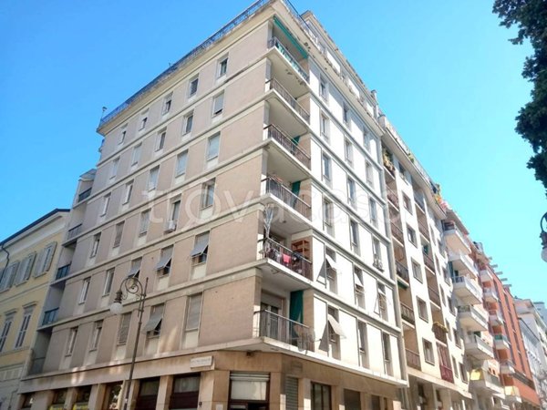 appartamento in vendita a Trieste in zona Città Vecchia