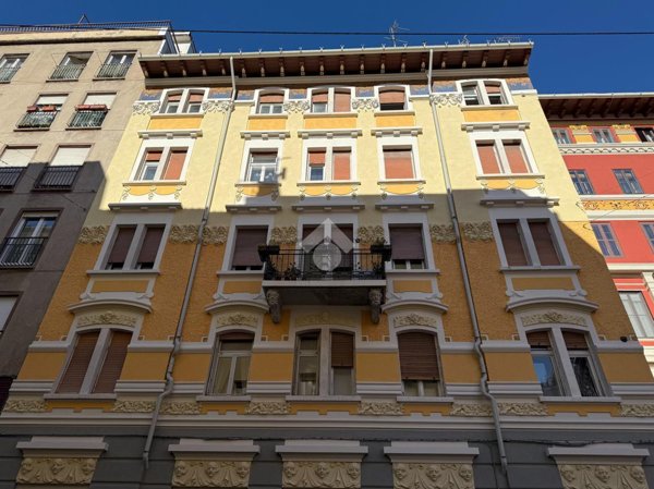 appartamento in vendita a Trieste in zona Campi Elisi
