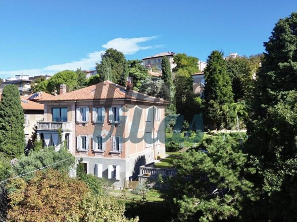 casa indipendente in vendita a Trieste in zona Rozzol