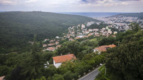 casa indipendente in vendita a Trieste in zona Basovizza