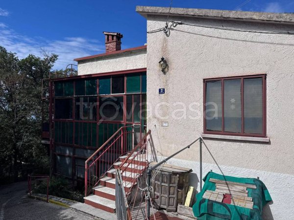 casa indipendente in vendita a Trieste in zona Roiano