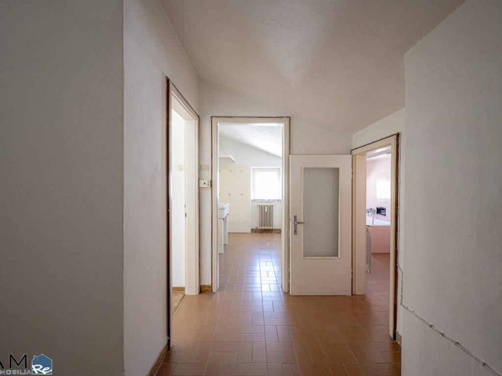 appartamento in vendita a Trieste in zona Cologna