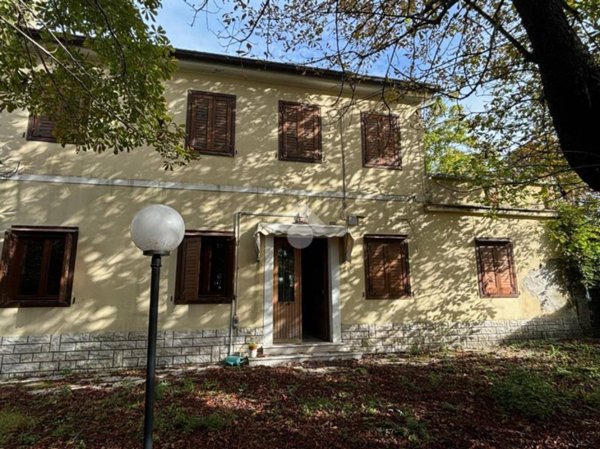 casa indipendente in vendita a Trieste in zona Opicina
