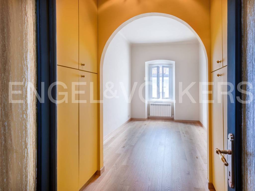 appartamento in vendita a Trieste