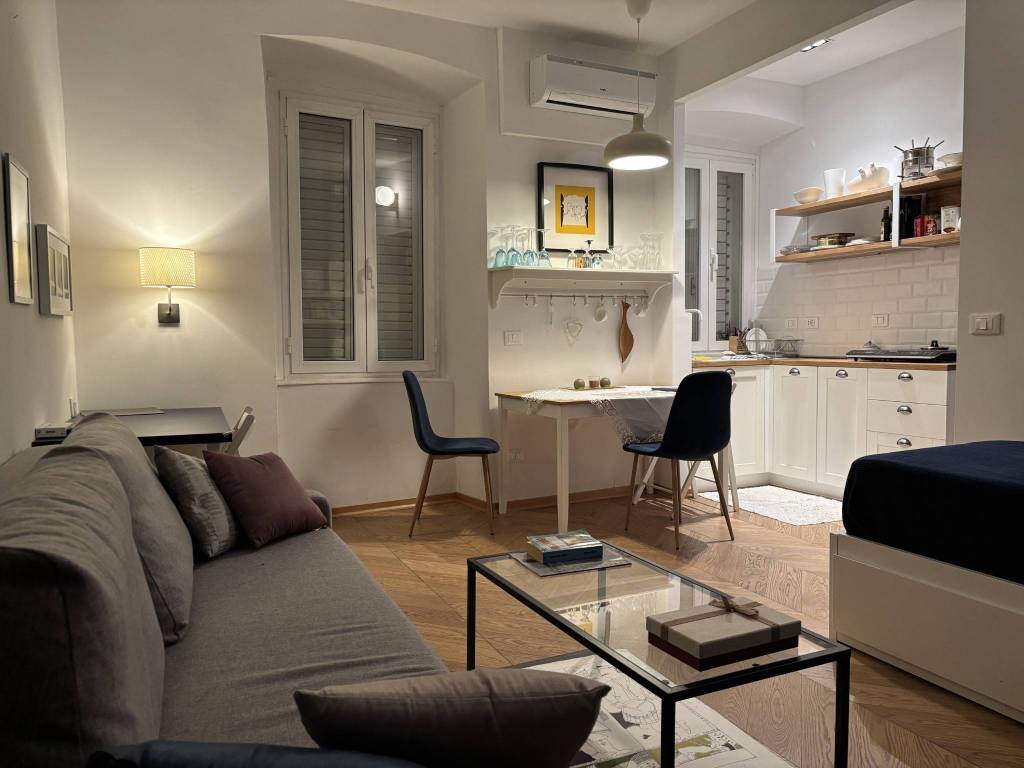 appartamento in vendita a Trieste in zona San Giacomo