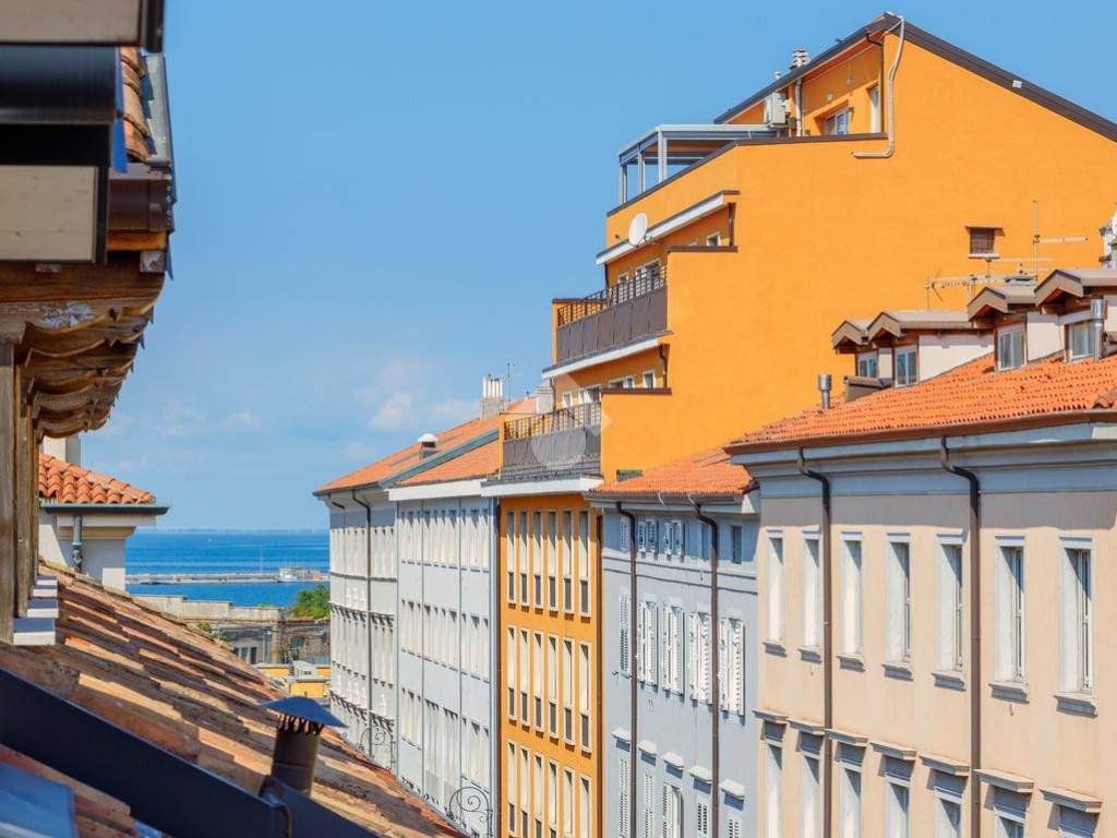 appartamento in vendita a Trieste
