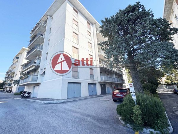 appartamento in vendita a Trieste in zona Chiarbola