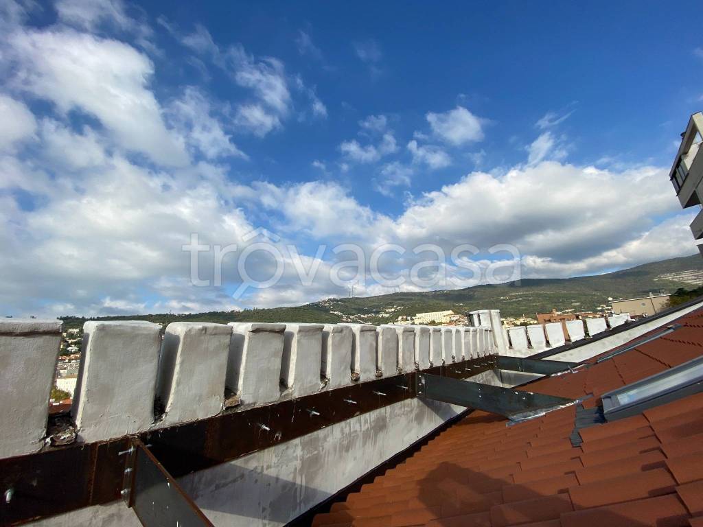 appartamento in vendita a Trieste