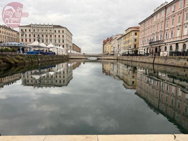 appartamento in vendita a Trieste in zona Città Vecchia