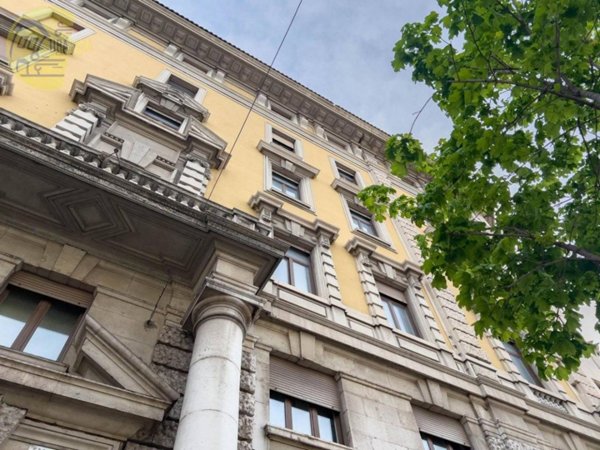 appartamento in vendita a Trieste in zona San Giusto