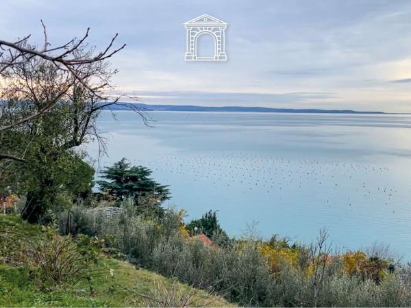 casa indipendente in vendita a Trieste in zona Santa Croce