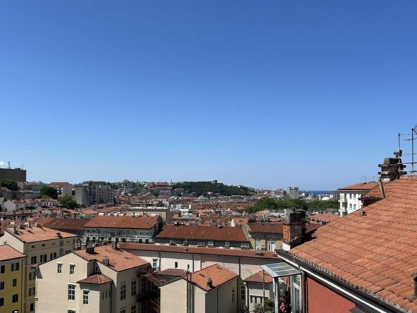 appartamento in vendita a Trieste in zona Cologna