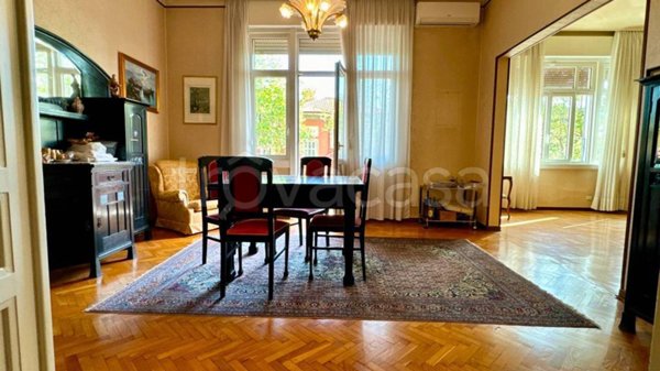 appartamento in vendita a Trieste in zona Città Vecchia