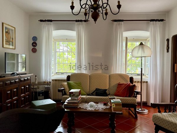 casa indipendente in vendita a Trieste in zona Roiano