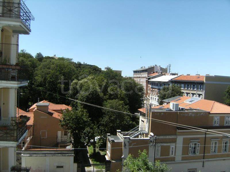 appartamento in vendita a Trieste in zona San Giusto