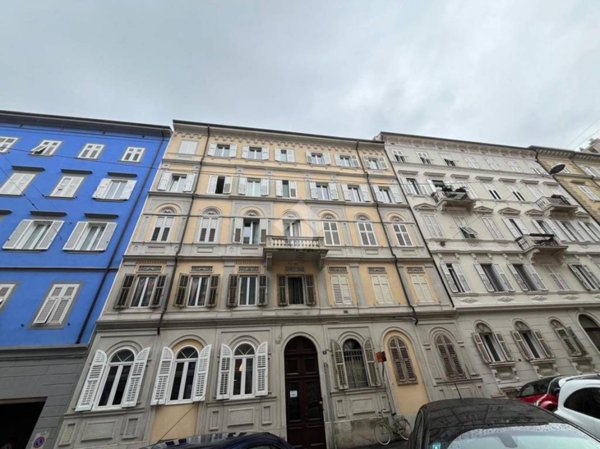 appartamento in vendita a Trieste