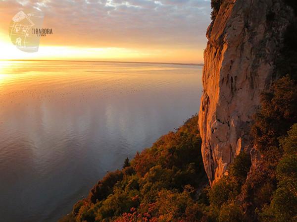 casa indipendente in vendita a Trieste in zona Miramare
