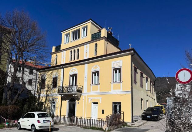 appartamento in vendita a Trieste in zona Gretta