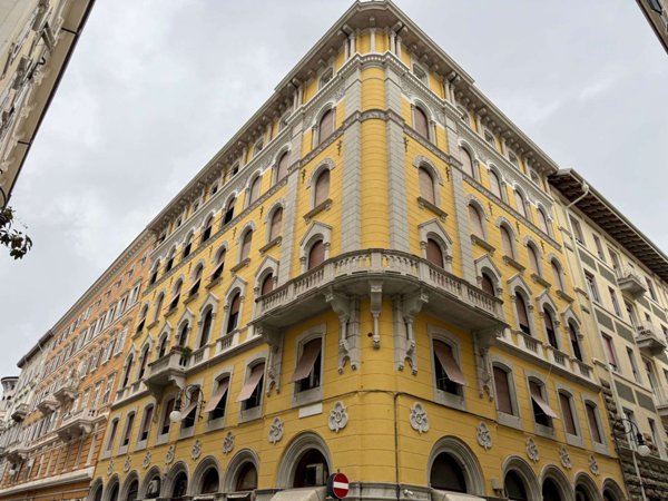 appartamento in vendita a Trieste
