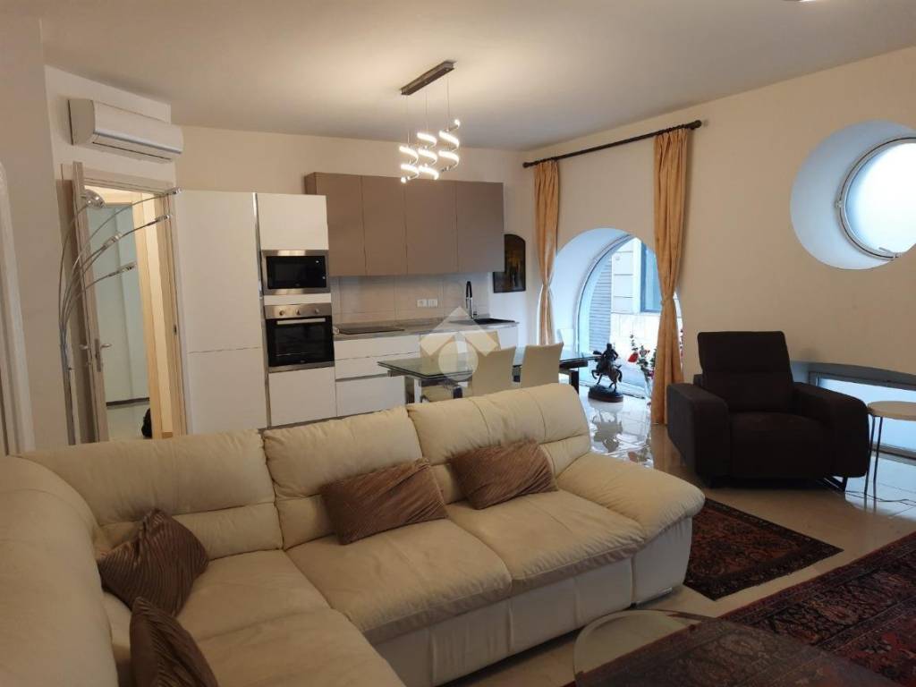 appartamento in vendita a Trieste