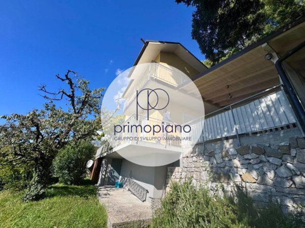 casa indipendente in vendita a Trieste in zona Santa Croce