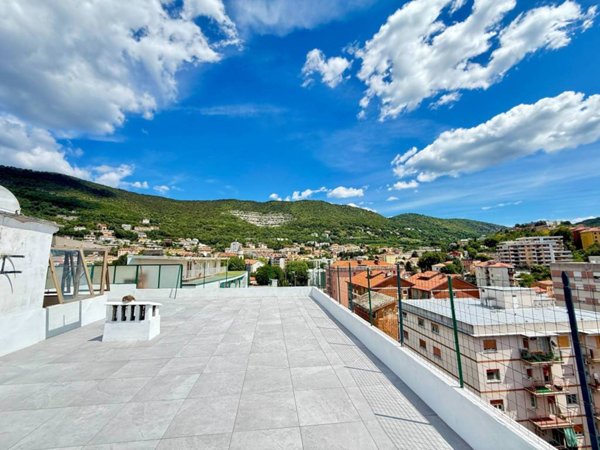 appartamento in vendita a Trieste in zona Cologna