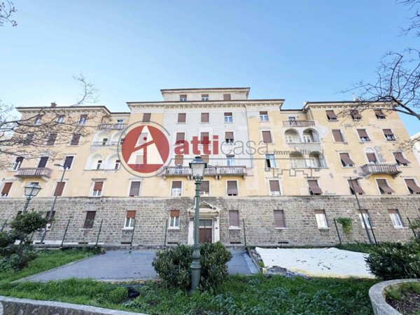 appartamento in vendita a Trieste