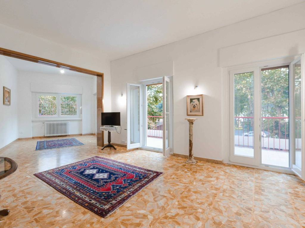 appartamento in vendita a Trieste in zona Barcola