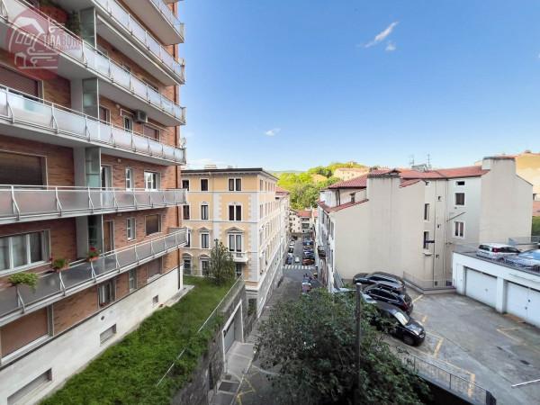 appartamento in vendita a Trieste in zona Campi Elisi