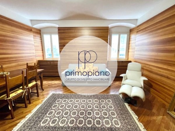 appartamento in vendita a Trieste in zona Borgo Teresiano