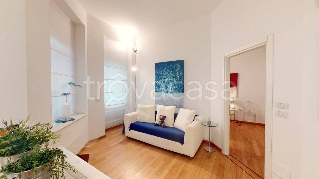 appartamento in vendita a Trieste in zona Città Vecchia